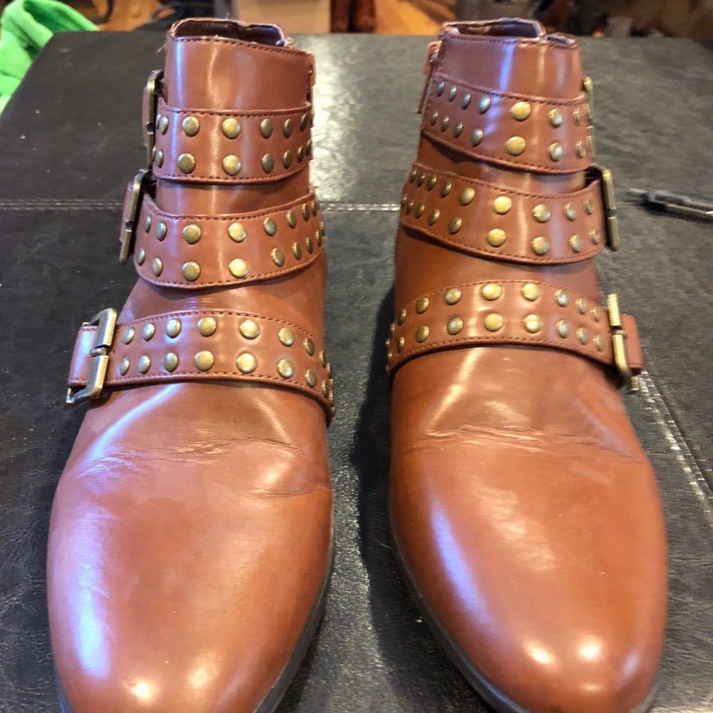Woman's boots